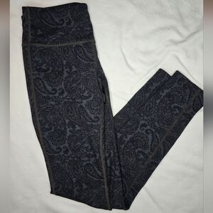 Athleta Black and grey paisley leggings XS